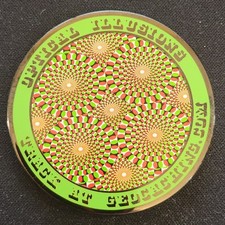 Optical Illusion Geocoin - Activated Adoptable - TB38A75