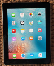 Apple iPad 2 16GB Model A1397 Bundled w/Zagg Case/Keyboard/Charging Cable