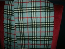 écharpe burberry bleu à carreaux : Burberrys of London PURE CASHMERE