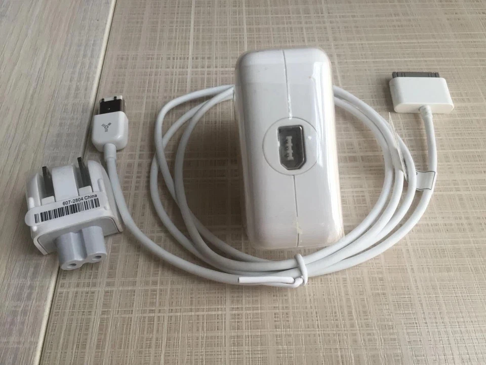 FireWire Kabel und Wandadapter A1070 für Apple iPod Classic OEM 30-Pin Ladegerät - Bild 4 von 4