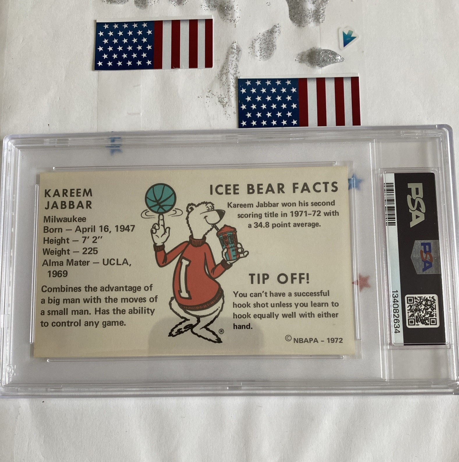 1972 Icee Bear Kareem Abdul-Jabbar H O F PSA 7 view 2
