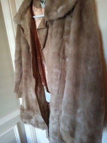 Vintage Paris Faux Fur Suede Jacket  Lilli Ann San Francisco Made in Israel  16 - Picture 3 of 9