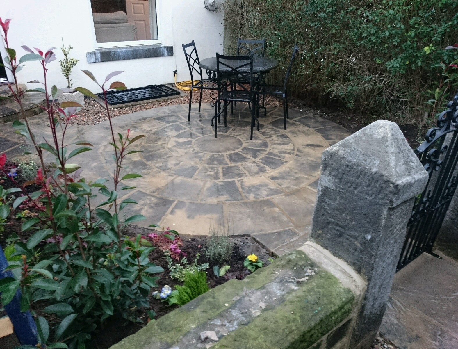 Picture 4 of 8