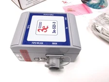 NIB  3e Technologies Airguard Wireless Data Access Point Cat# 3e-523-3 .. WR-121