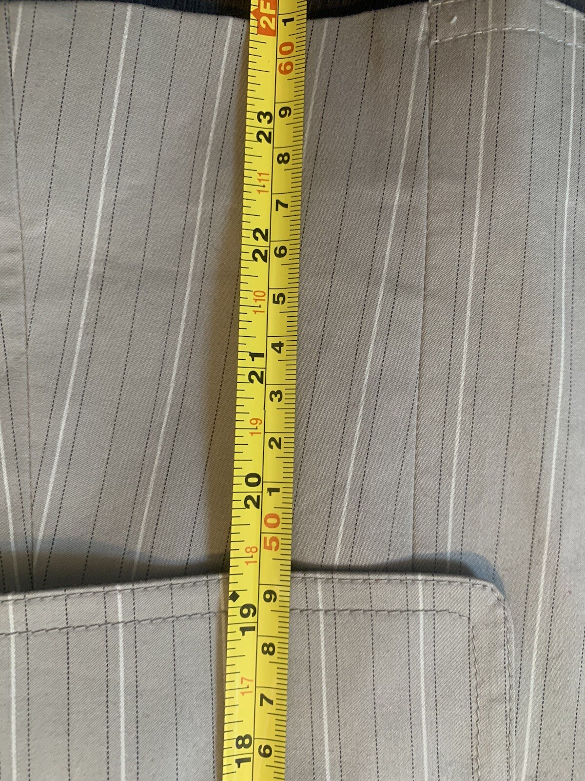 Picture 11 of 12