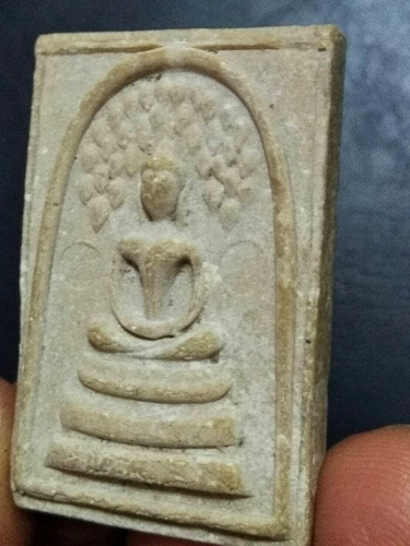 Thai Amulet Phra Tong Pu Behind Phra Prok Pho Wat Tong Pu oil powder Lopburi - Picture 5 of 17