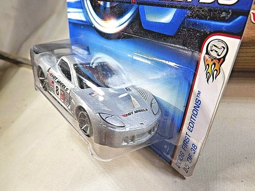 2006 Hot Wheels #25 First Editions 25/38 CORVETTE C6R Gray Variant w/Chrome OH5s - Picture 4 of 5