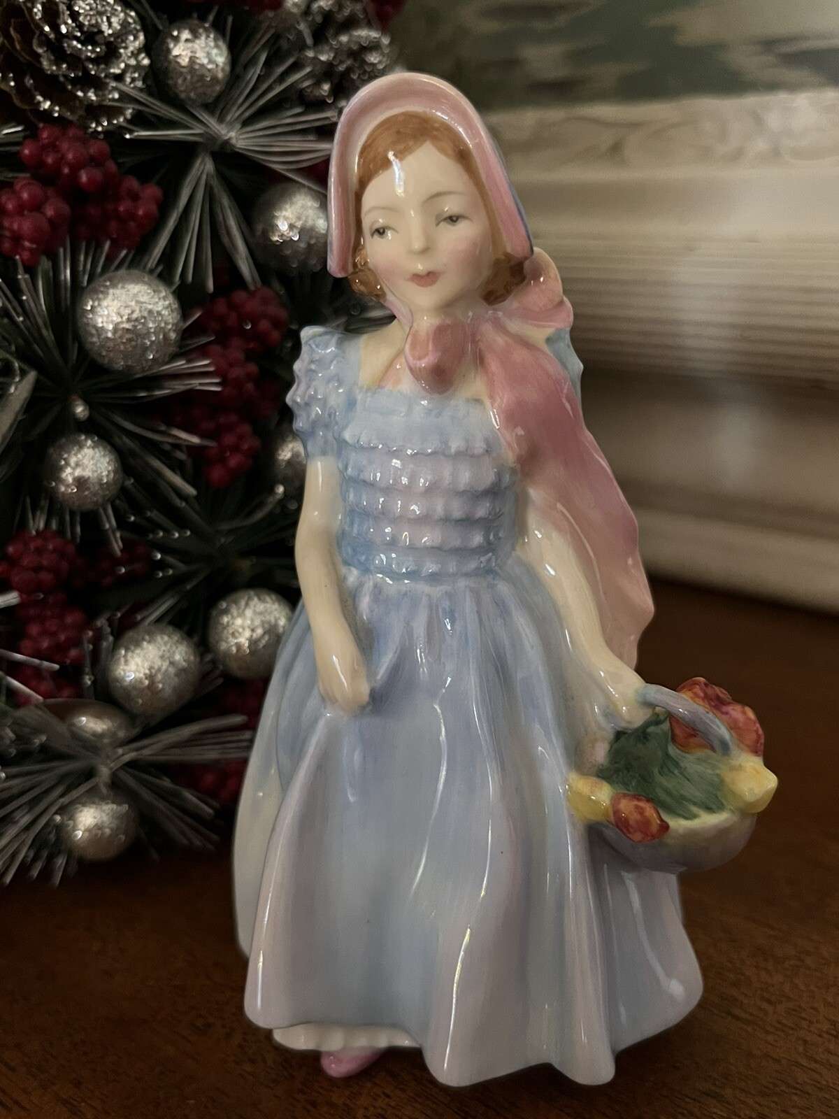 Lot Of 7 Royal Doulton Figurines eBay