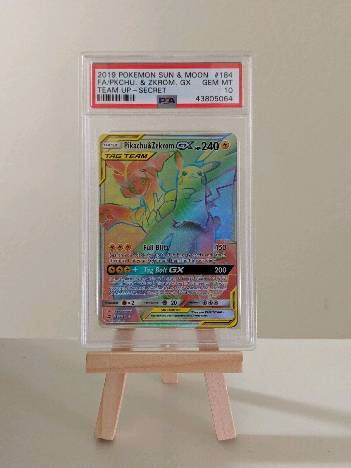 Pokemon Team Up Pikachu e Zekrom GX - 184/181 - Secret Rare :  : Brinquedos e Jogos