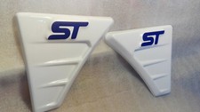 FORD FOCUS MK 2 ST Style WING VENTS WHITE! ABS - PLASTIC NEW!Tuning  /BLUE LOGO/