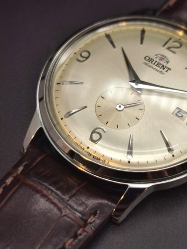 Orient Bambino Small Seconds Champagne RA-AP0003S10B Automatic Men's Watch - Picture 5 of 10