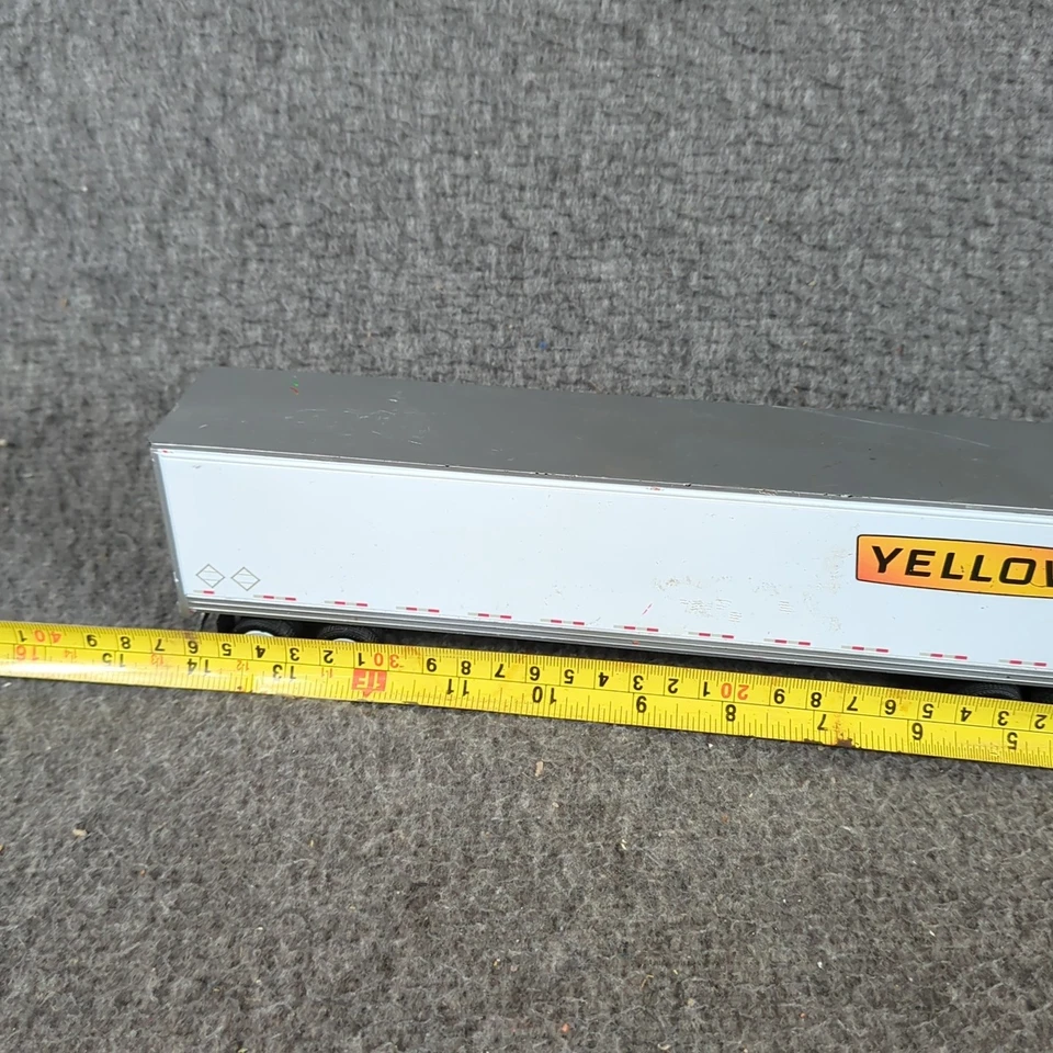 Tonkin Replicas 1/53 Scale Yellow Freight Trailer Semi Truck Die Cast - Image 4 of 4