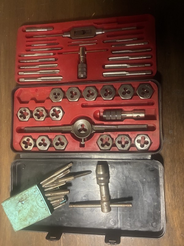 40 pc tap and die set + extras ** READ DESCRIPTION**