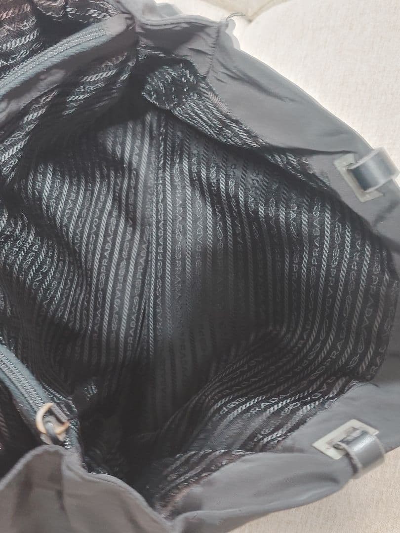 PRADA Nylon Tote Bag Black Stylish Authentic Women's Fashion Bag thumbnail 10