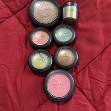 Lot 7 MAC Eyeshadow Singles and pigment and skin finish Powder 