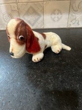 VINTAGE R.DAKIN HOUND DOG PLUSH PROD OF JAPAN 6 1/2" by 12" L
