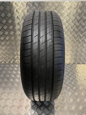 Goodyear Efficient Grip Performance 215/55 R17 98W XL  Sommerreifen Demo