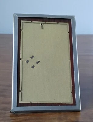 Cadre photo vintage années 70 en tres bon état- métal et verre - Photo 1/4