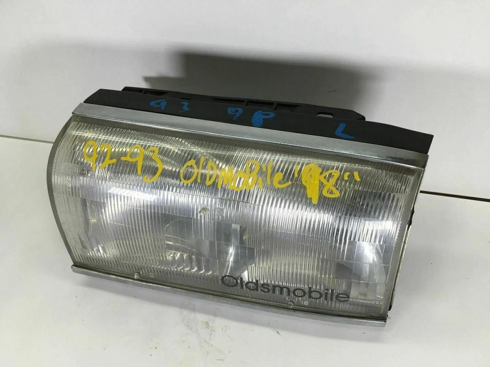 ЛЕВАЯ ФАРА СО СТОРОНЫ ВОДИТЕЛЯ OLDSMOBILE 98 1992 ГАЛОГЕННАЯ С ЛОГОТИПОМ HALO ЗАВОДСКАЯ - Изображение 2 из 4