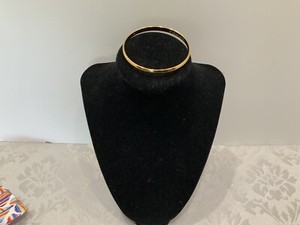 Authentic KATE SPADE GOLD-PLATED HEART OF GOLD IDIOM BANGLE BRACELET