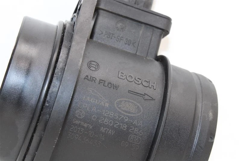 Used Fuel Injection Air Flow Meter fits: 2014 Land rover Range rover sport 3.0 G - Image 3 of 4