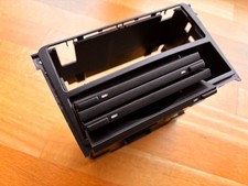 Ablagefach CD-Fach unter Radio Mittelkonsole Mercedes A Klasse W168 A1686800814 Ablagefach CD-Fach unter Radio Mittelkonsole Mercedes A Klasse W168 A1686800814