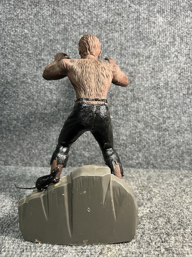 Vintage 1962 Aurora Wolf Man Model Kit Built Up Painted Universal Monster. - Picture 4 of 12