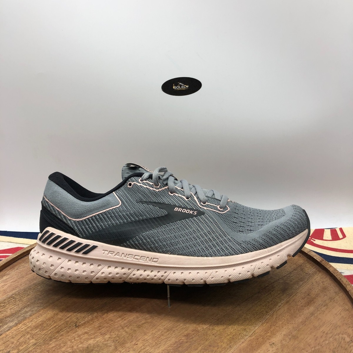 Pharmaceutical Review Brooks Transcend Cheap Brooks Transcend