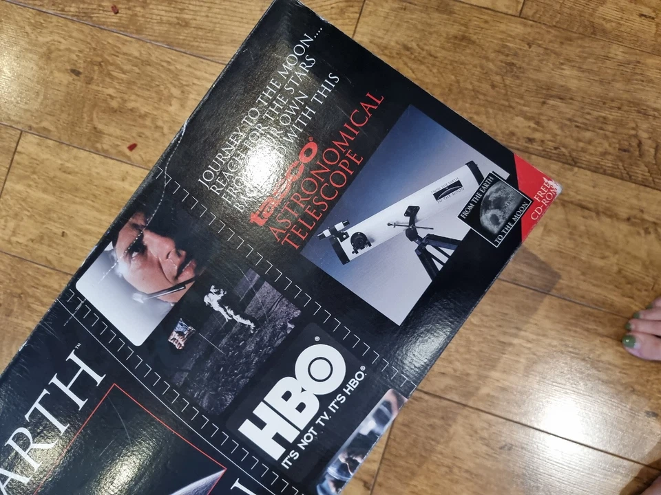 RARE Collectable HBO From The Earth To The Moon Astronomical Reflector Telescope - Image 2 of 4