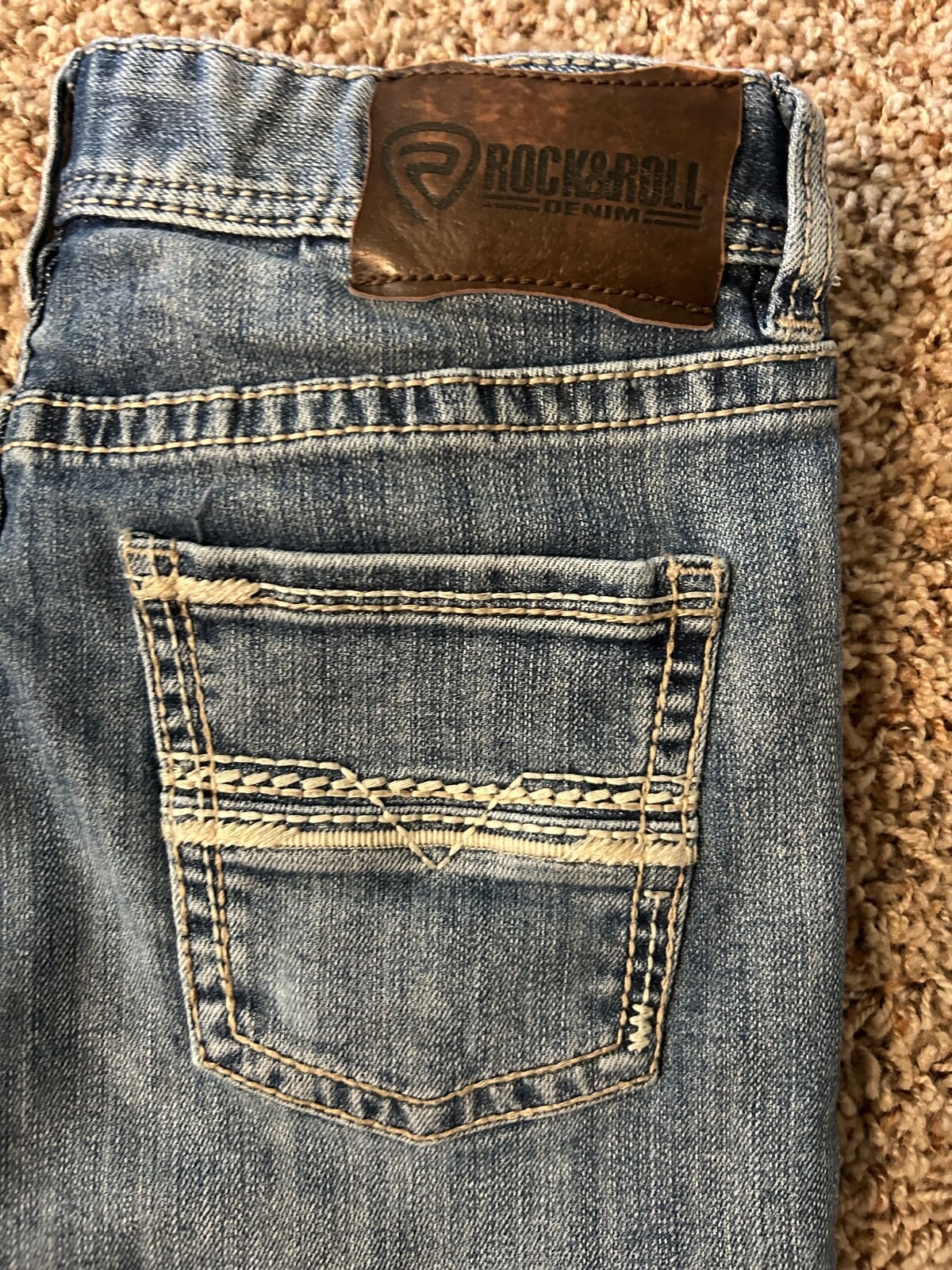 Picture 2 of 6