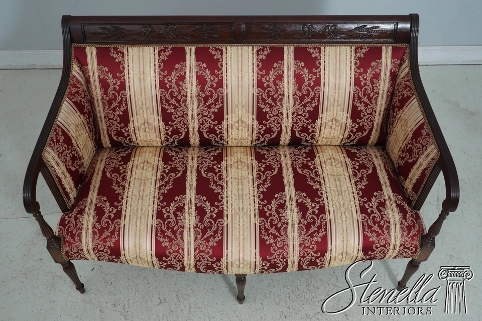 L62828EC: Sofá loveseat Sheraton caoba damasco con incrustaciones Southwood Foto 3 de 4