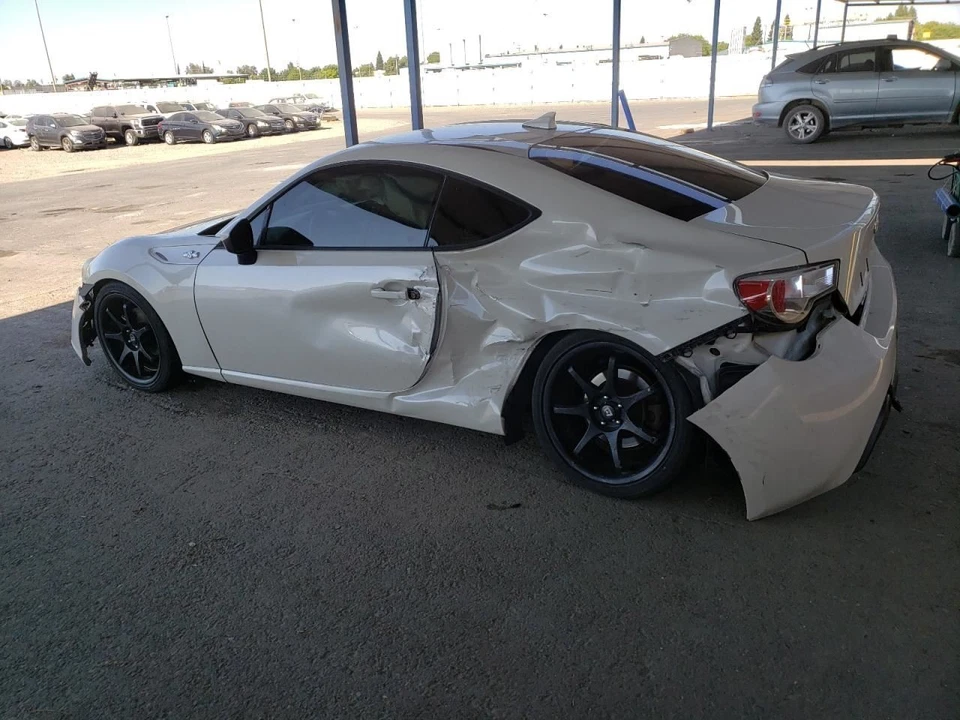 WHT RIGHT FENDER 2013-2016 SCION FR-S Foto 2 de 4