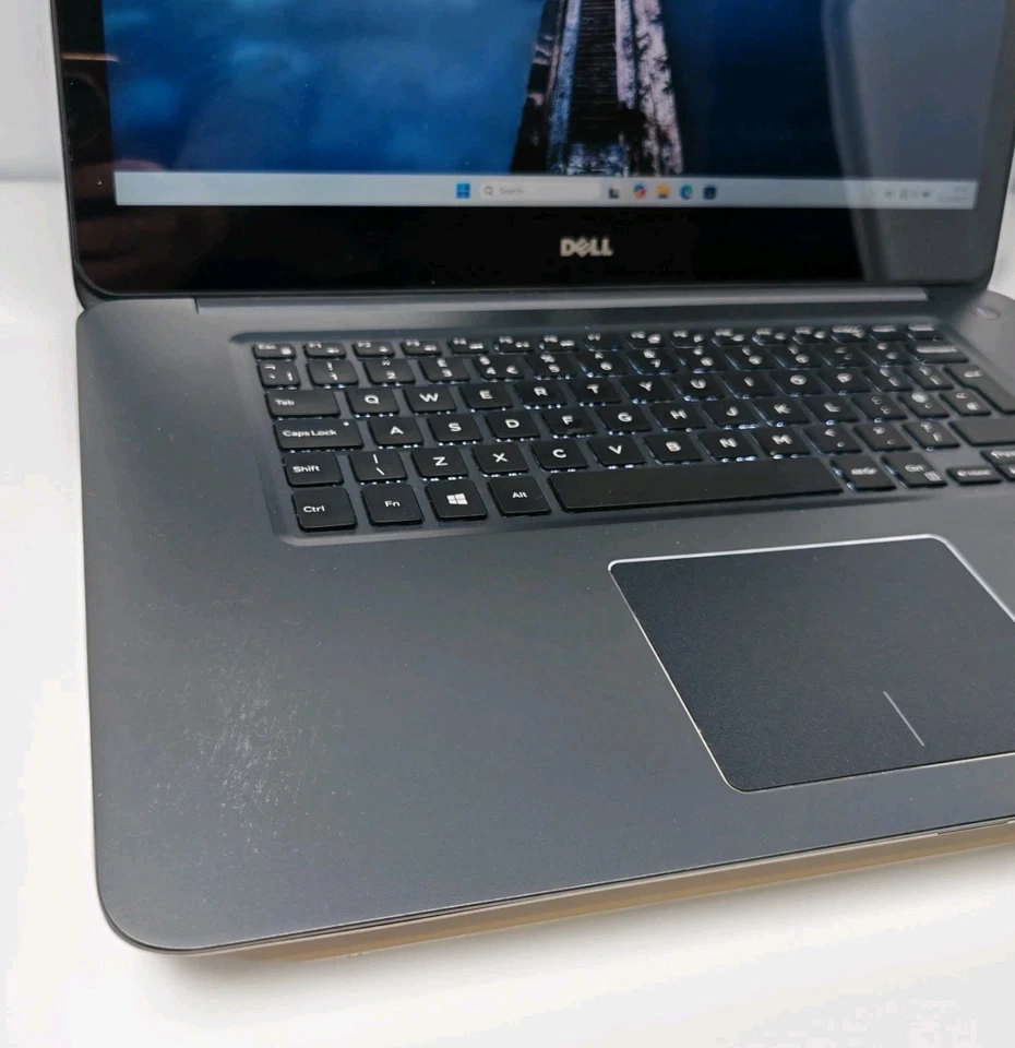 Dell Inspiron 15 7548 15.6" i7 16GB 4K Touchscreen 500GB SSD Laptop AMD Radeon - Image 2 of 4