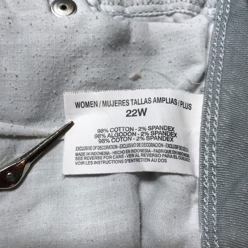 Gloria Vanderbilt Skimmer Shorts Womens 22W Gray Jean Narrow Fit Classic Rise - Picture 8 of 16