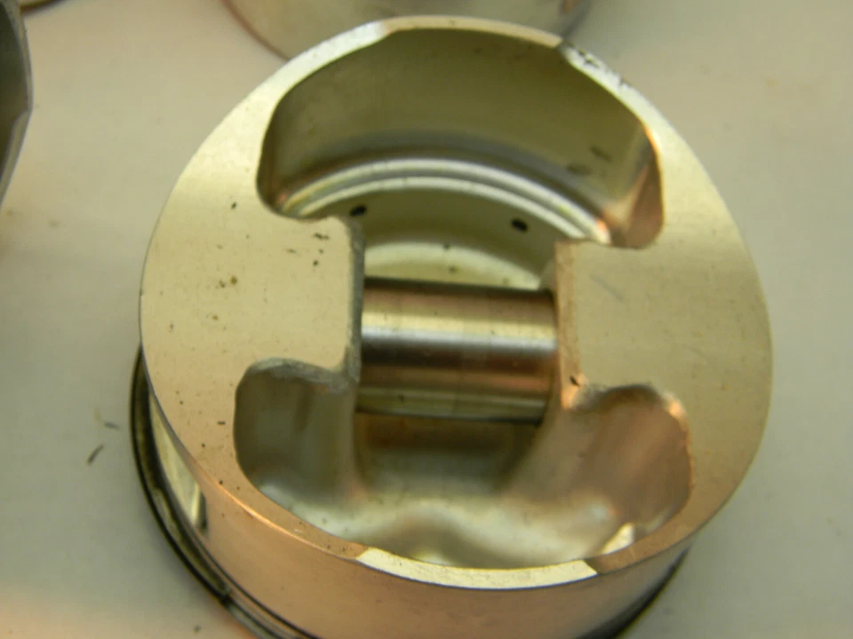 Pistones JE 3914 F, con pasadores y anillos; juego de 6; mecánico automático, varilla de rata Foto 4 de 4