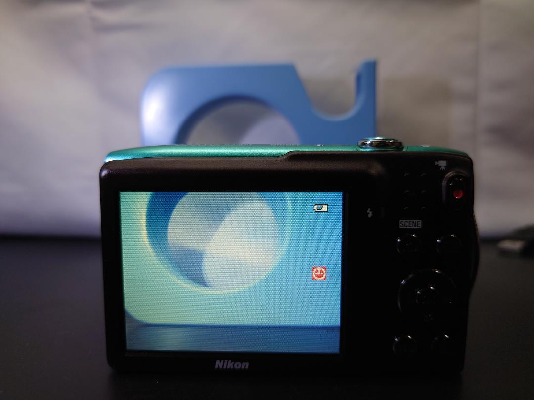 Nikon COOLPIX S3300,MintGreen,2.7in,6x,16MP Excellent Nikon COOLPIX S3300,MintGreen,2.7in,6x,16MP Excellent