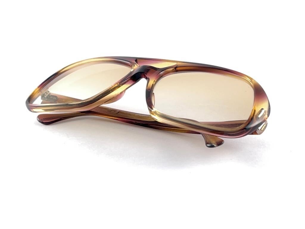 NEW VINTAGE TRANSLUCENT FRAME LIGHT GRADIENT LENS… - image 13
