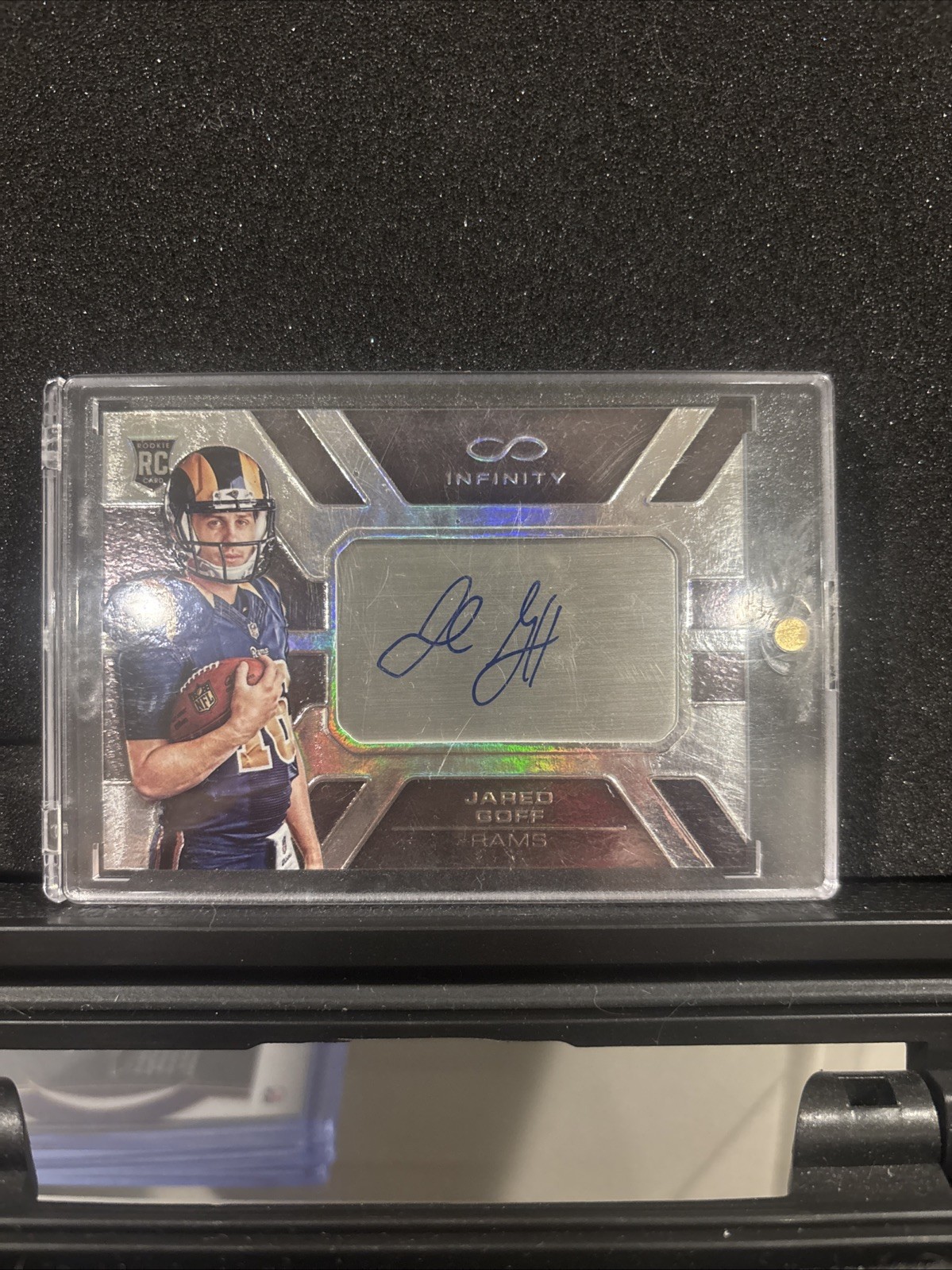 Jared Goff Panini Infinity #181 Autograph Chrome