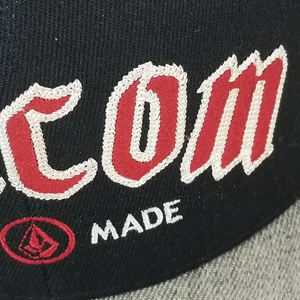 Volcom Hat Cap Snap Back Stone Embroidered Skateboard One Size Mens - Image 2 of 4