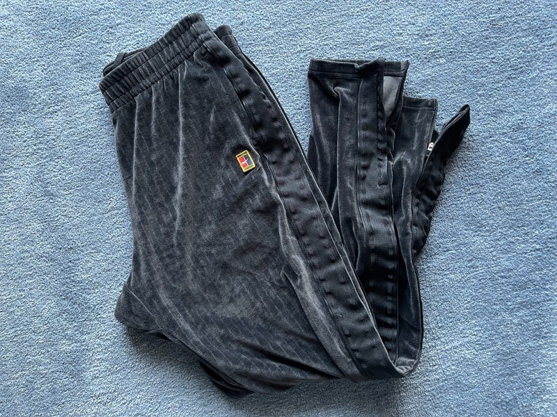 Nike Team Court Tennis Track Pants Jogger Velour Black MEDIUM Agassi Challenge !
