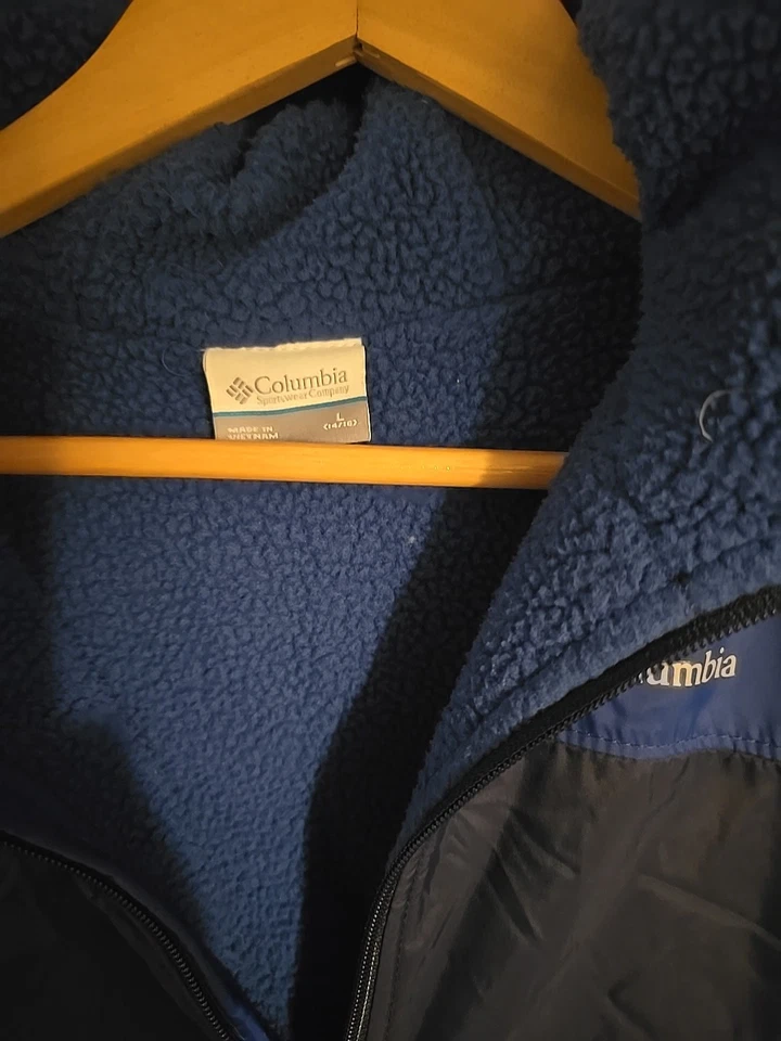 Columbia Puffy Coat, Fleece Lined, Size Youth Large - Image 3 of 4