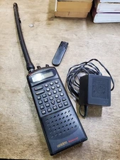 Uniden BC80XLT Bearcat Twin Turbo Portable Handheld Radio Scanner w/Power Supply