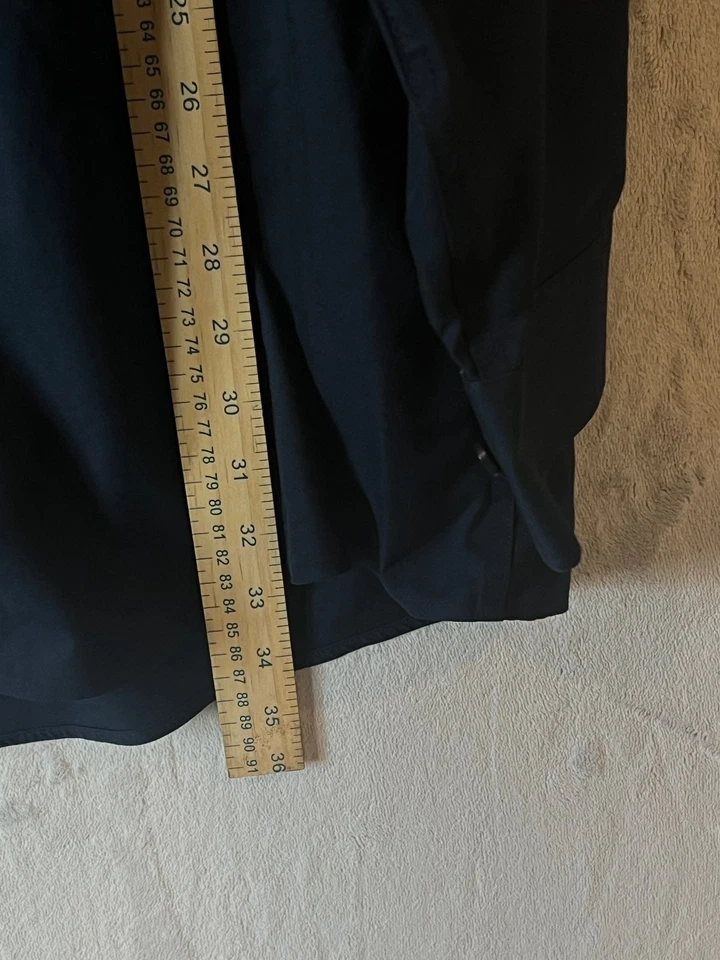 Cutter & Buck Men's Casual Button-Down Shirt Navy XLT Easy Care - Image 4 of 4