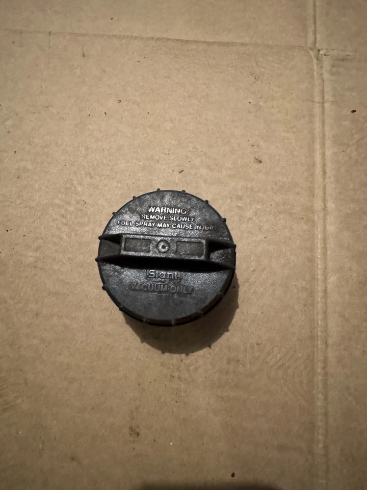 CUBIERTA TAPA TANQUE GASOLINA LEXUS ES250 ES300 GS300 LS400 SC300 SC400 OEM Foto 2 de 2