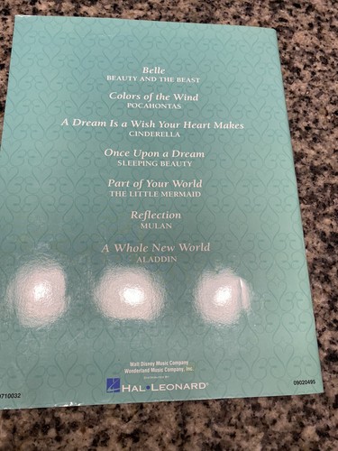 Recorder Fun Disney’s Princess Collection Hal Leonard  - Picture 7 of 7