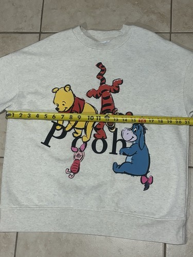 Disney Winnie The Pooh Sweatshirt Women's Small S Long Sleeve Graphic Light Gray - Picture 7 of 11