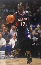 12) Dennis Schr&ouml;der signiert Basketball NBA Foto Unterschrift Autogramm signed