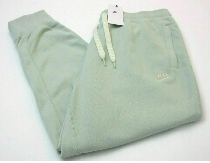 Sportswear Ensemble Nike Pistache Buy Nike Sportswear Classic