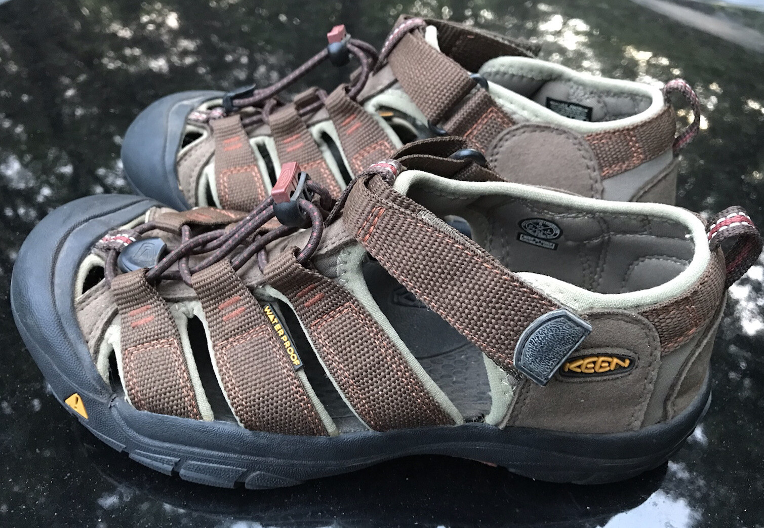 Sandali Keen Newport H2 verde oliva escursionismo acqua uomo taglia 5 1006570 ECC CONDIZIONI!!!