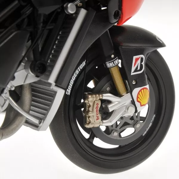 Minichamps 122110846 DUCATI DESMOSEDICI VALENTINO ROSSI UNVEILING 201 1:12 - Bild 2 von 4